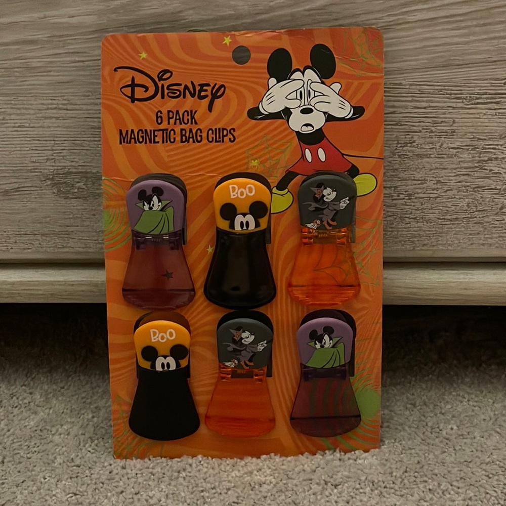 Disney Magnetic bag clips